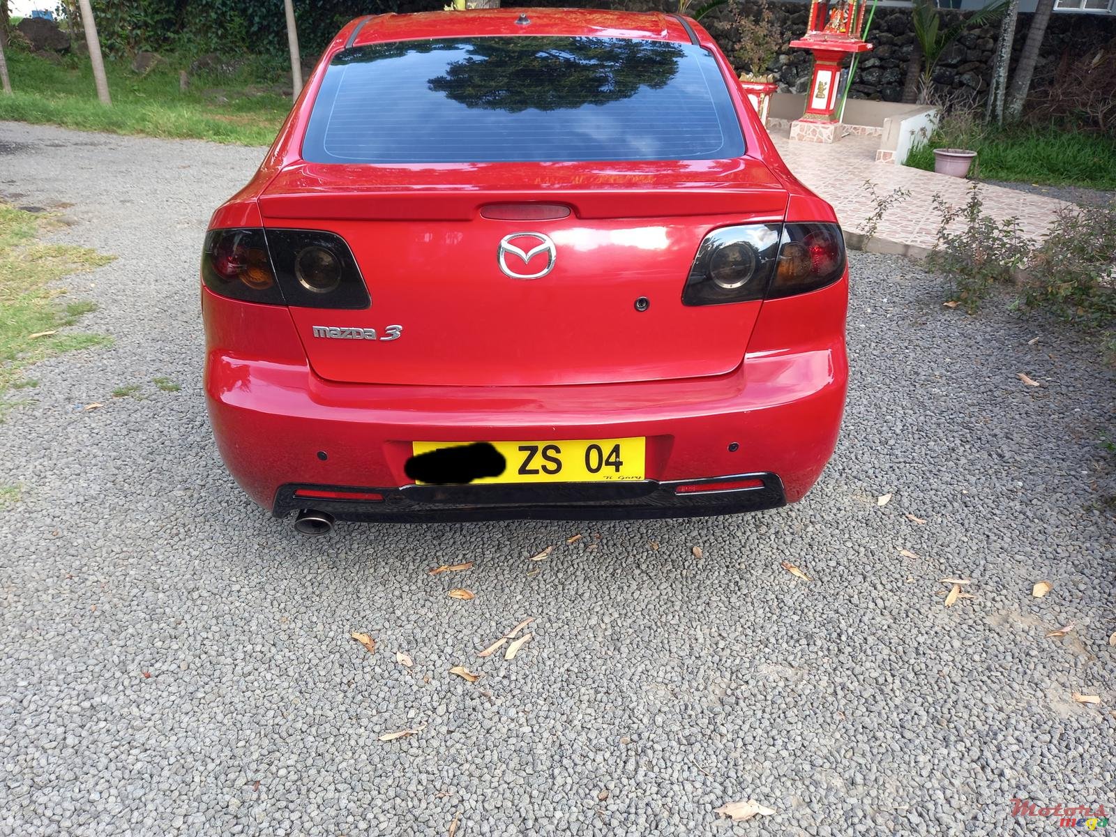 2004' Mazda 3 photo #4