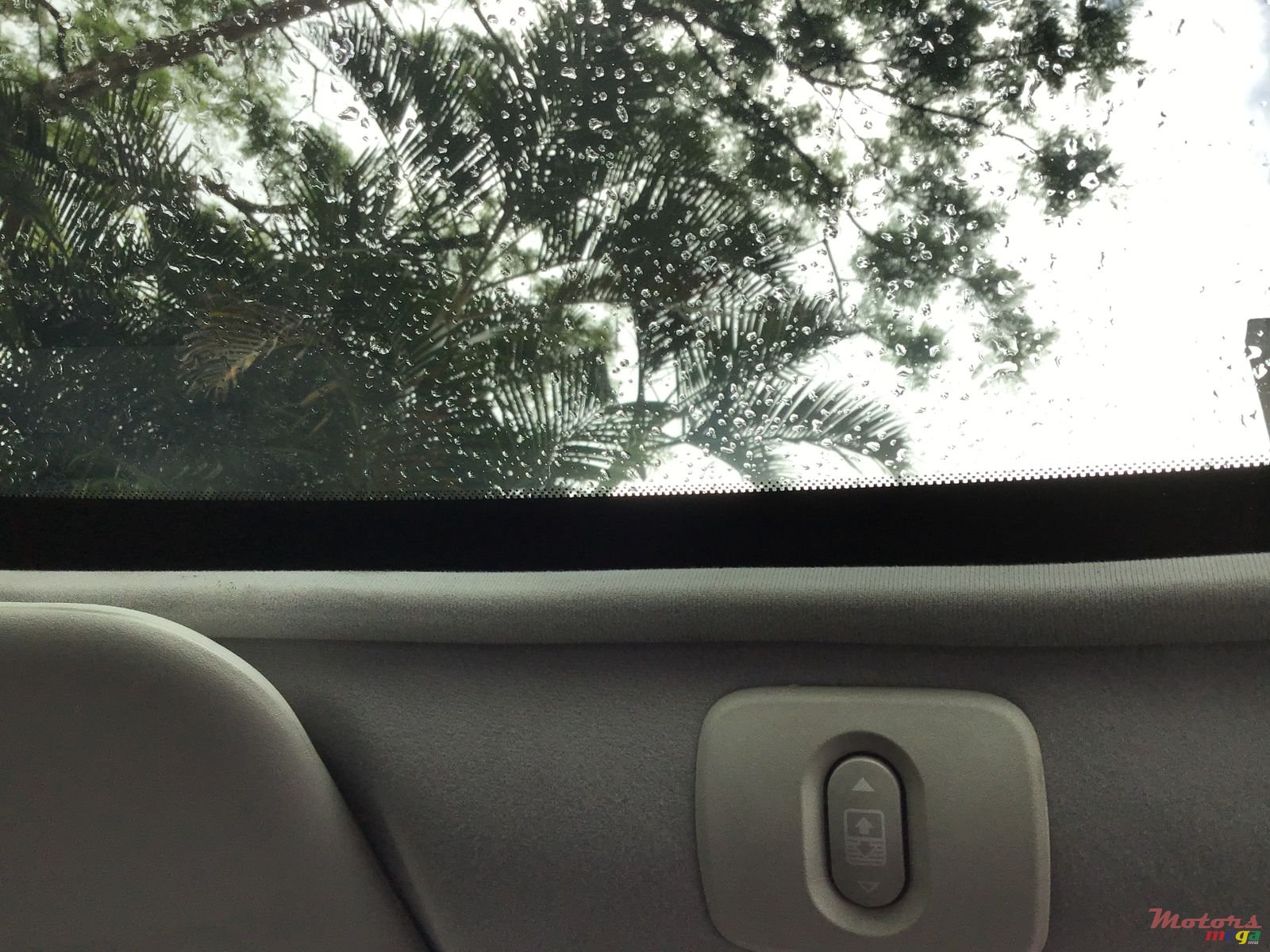 2013' Nissan Qashqai+2 photo #5