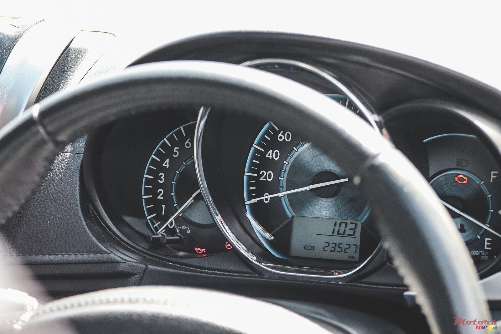 2016' Toyota Yaris photo #7