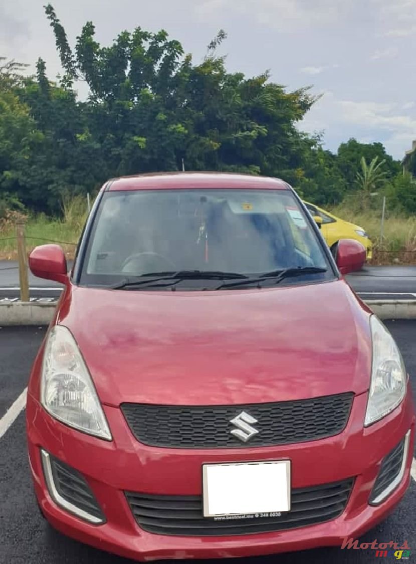 2013' Suzuki Swift photo #2