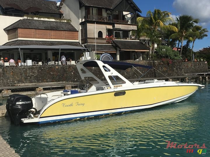 2012' Triumph photo #3