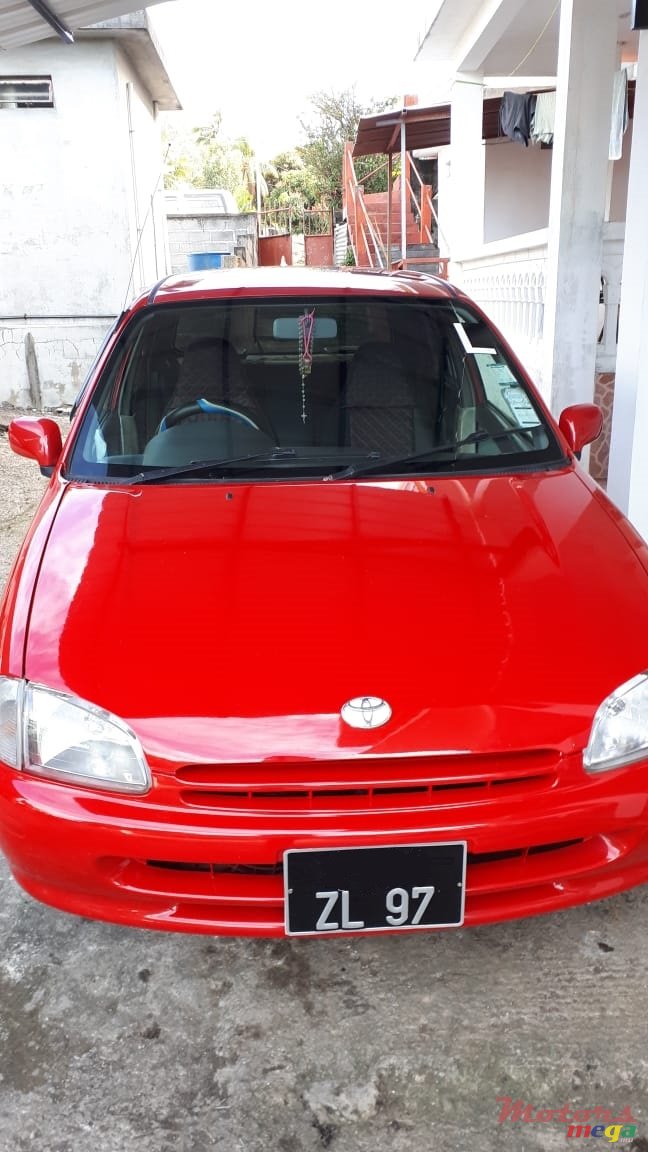 1997' Toyota Starlet photo #4