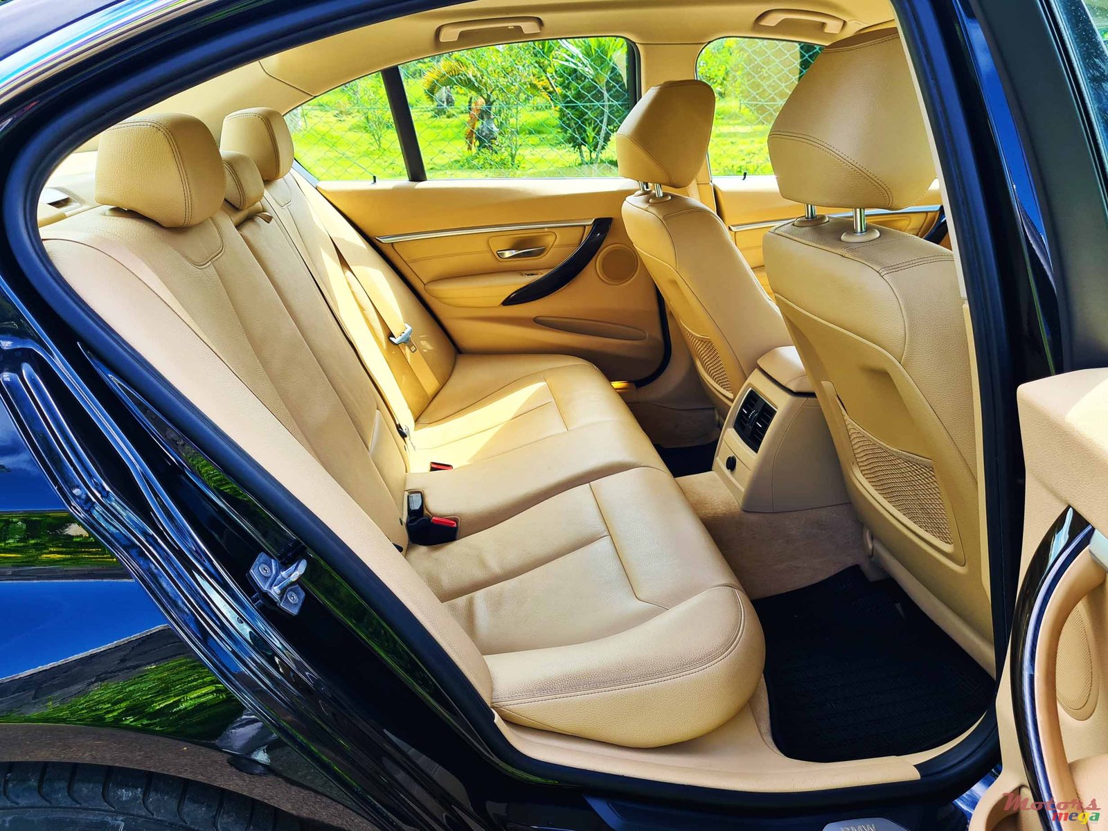 2016' BMW 318 i Luxury Line 1.5 photo #5