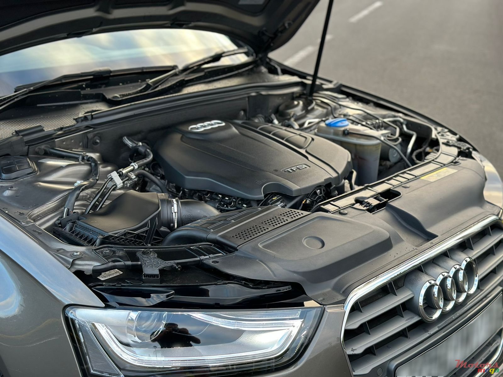 2015' Audi A4 Automatic photo #5