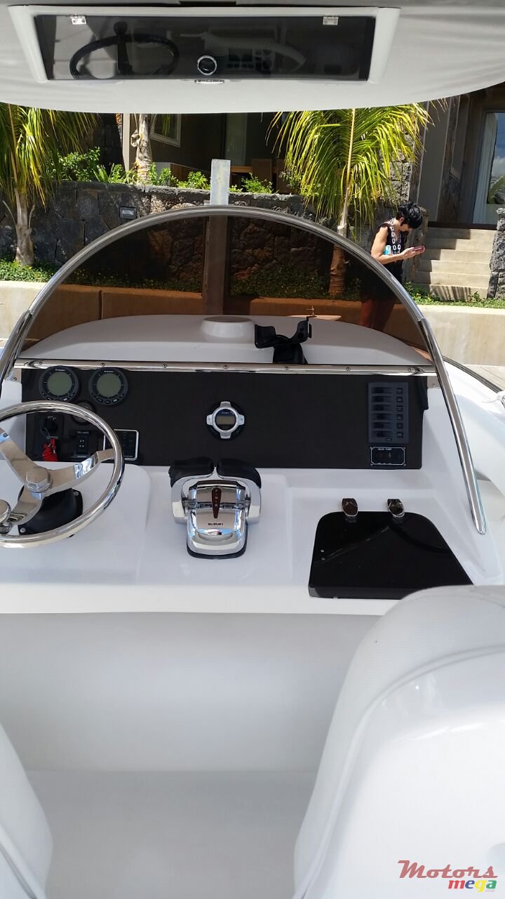 2015' Legend photo #1