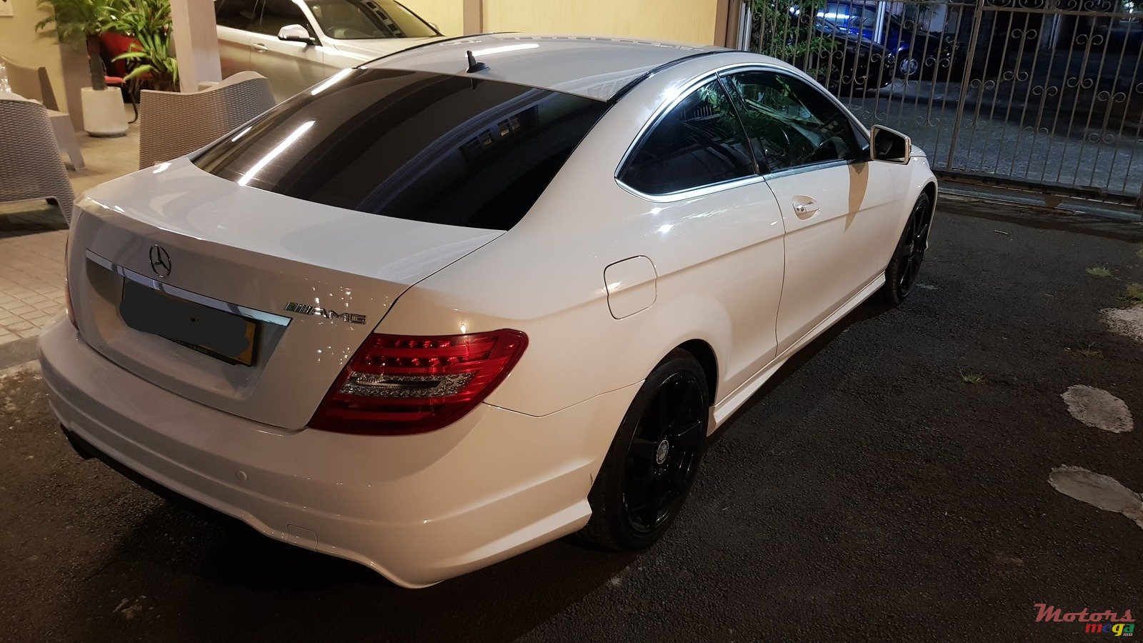 2015' Mercedes-Benz C 180 photo #3