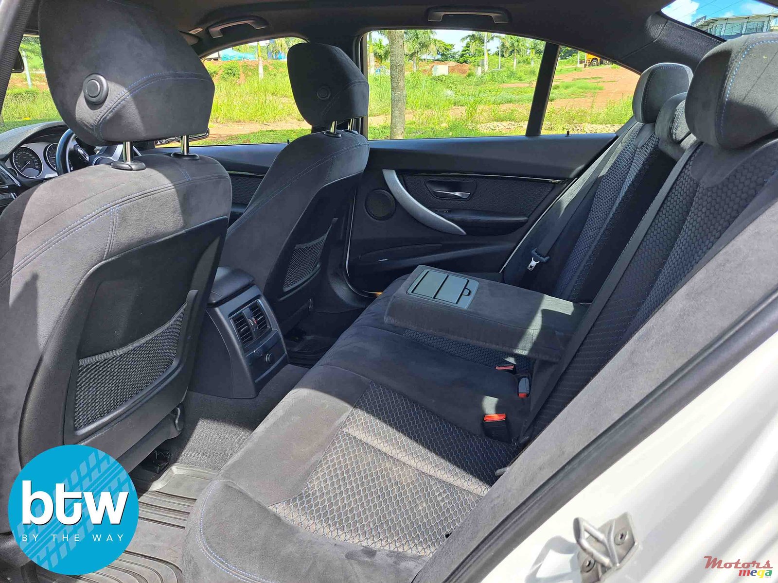 2018' BMW 318 photo #4