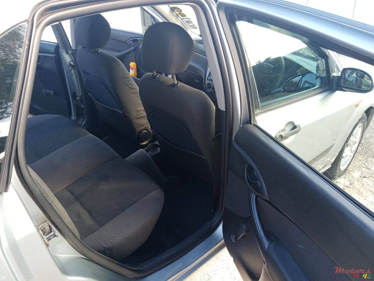 2005' Ford Focus photo #5