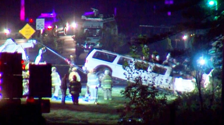 Crash that killed 20 highlights limo regulation, enforcement, design