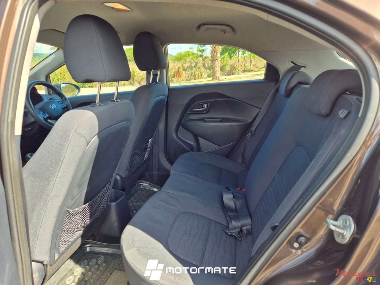 2013' Kia Rio photo #4