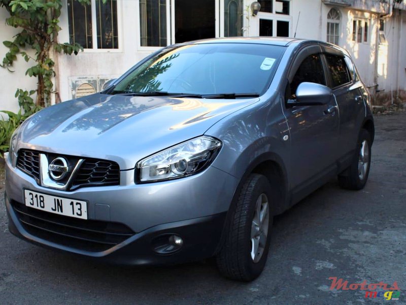 2013' Nissan Qashqai Acenta photo #1