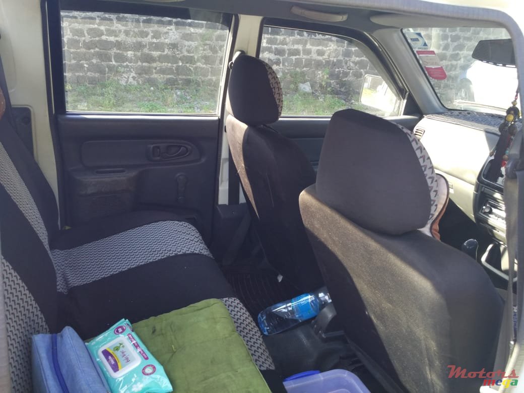 2006' Mitsubishi L 200 photo #2