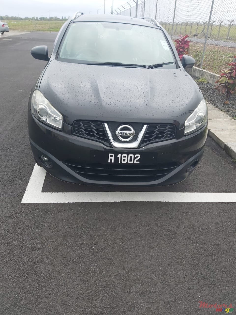 2011' Nissan Qashqai+2 photo #1