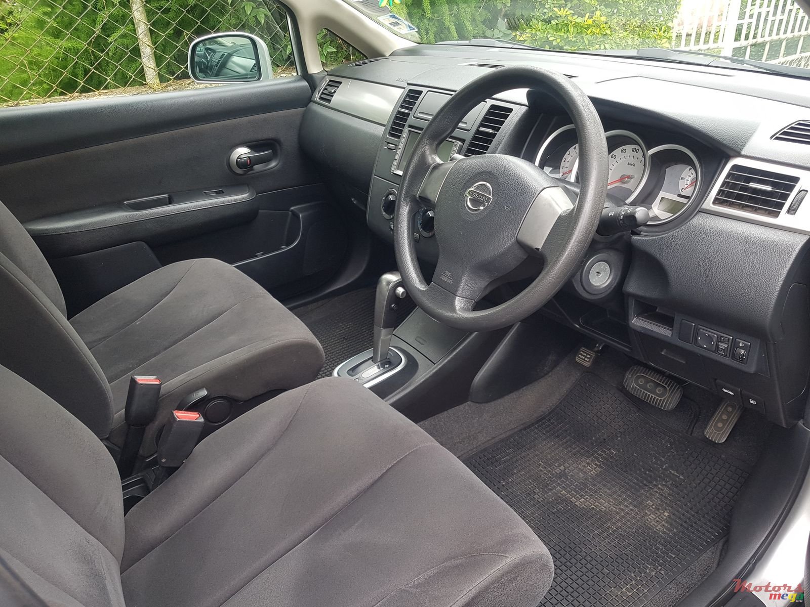 2008' Nissan Tiida photo #3