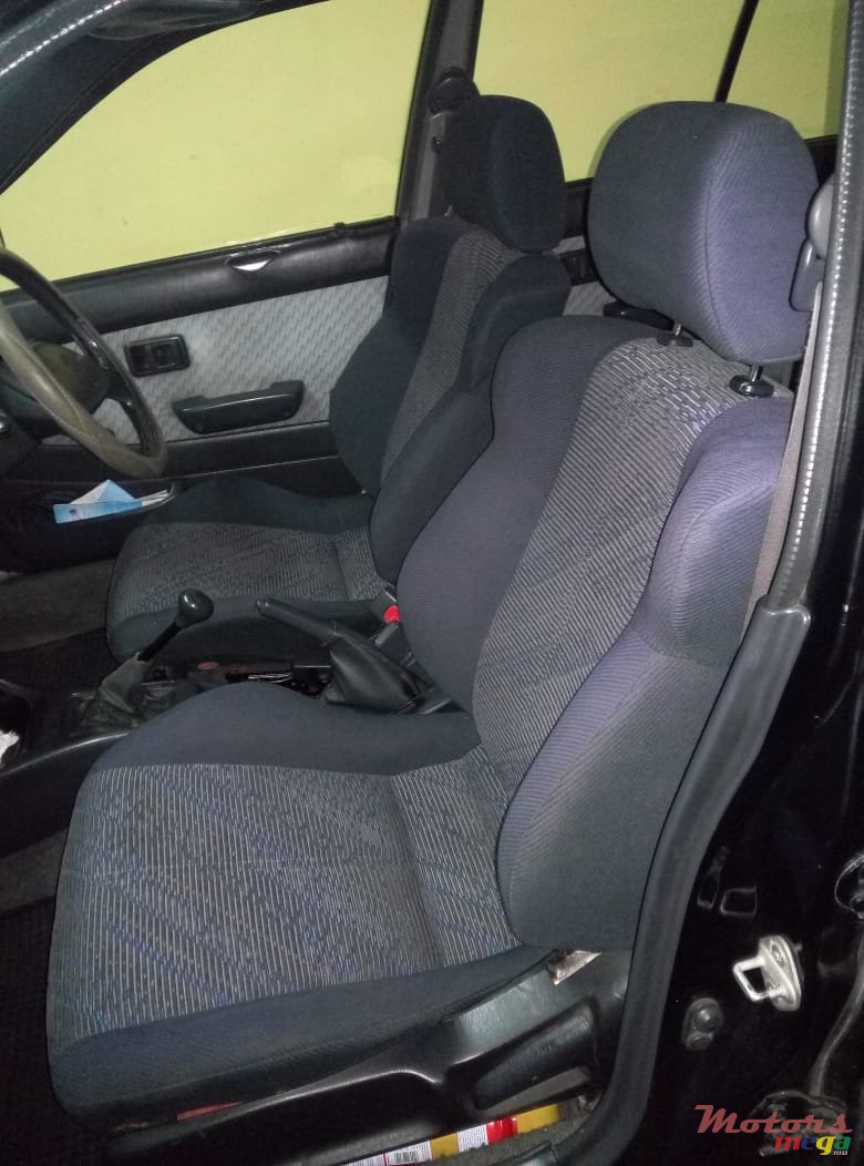 1992' Toyota Starlet photo #4