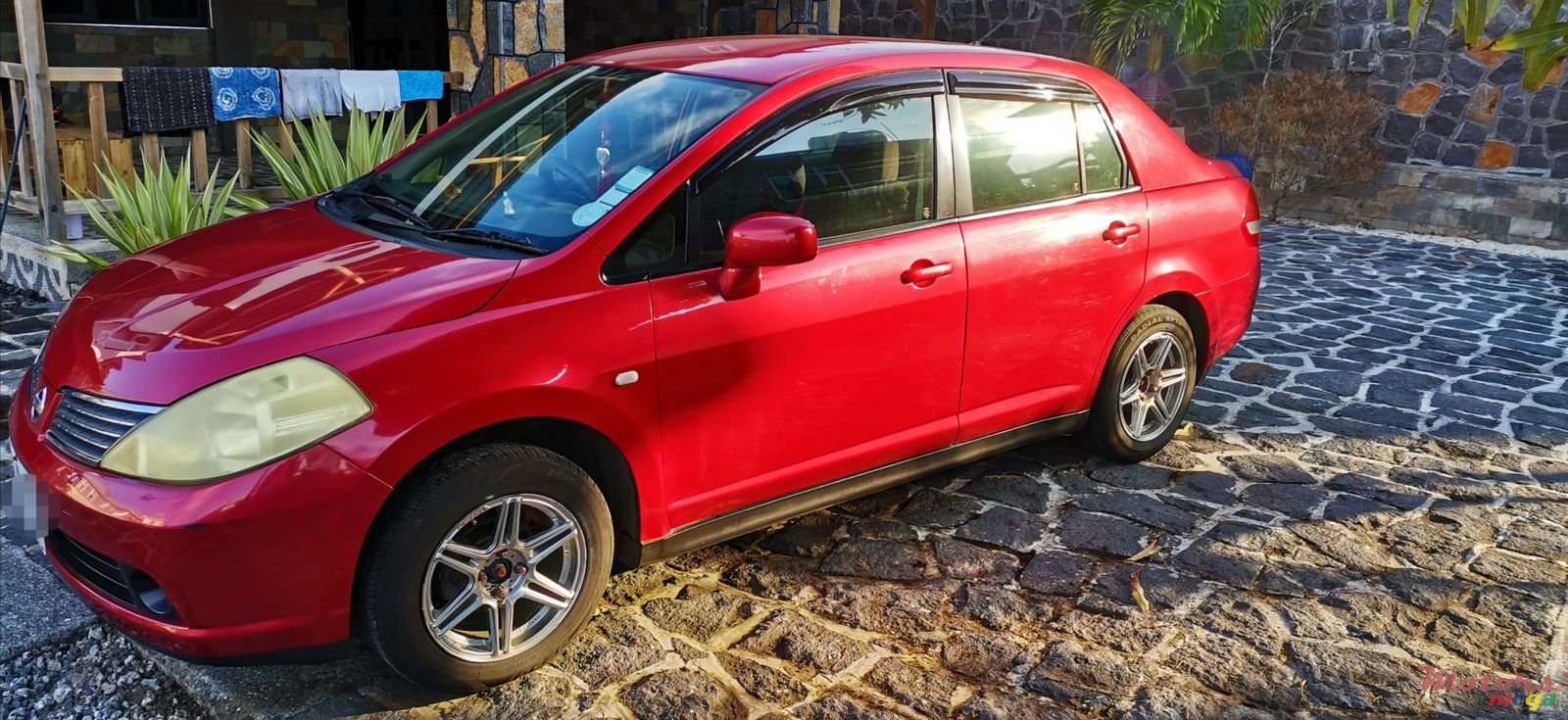 2006' Nissan Tiida photo #2