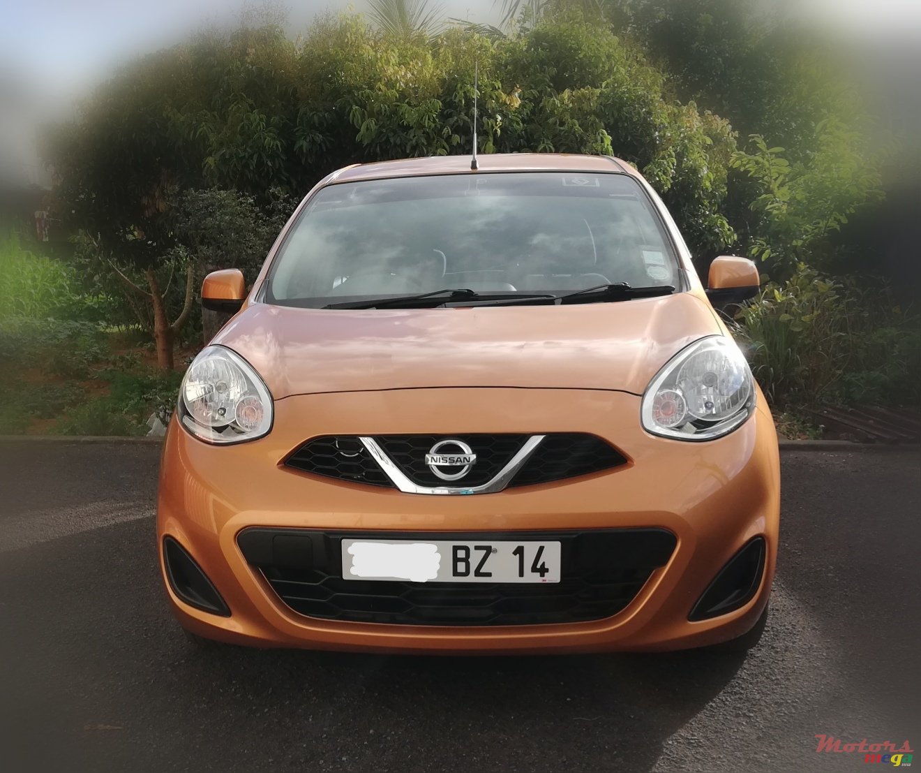 2014' Nissan March photo #7