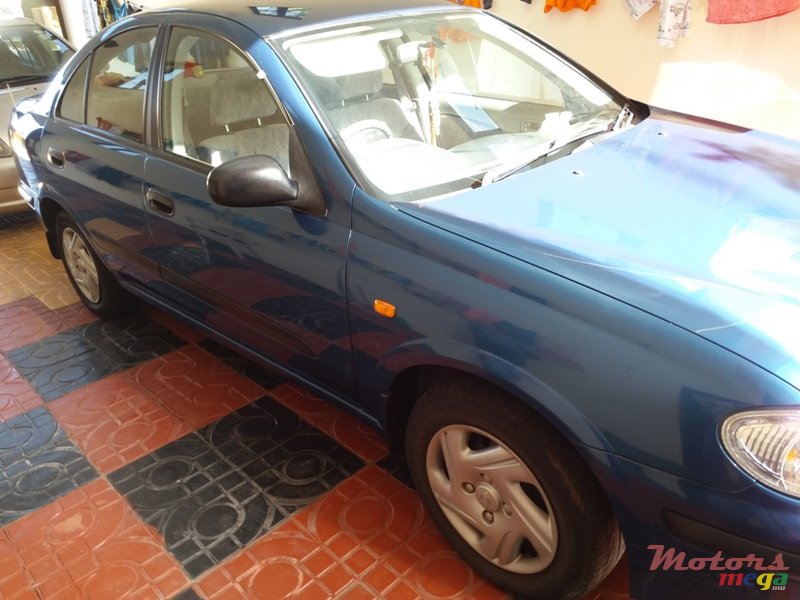 2001' Nissan Sunny None photo #1