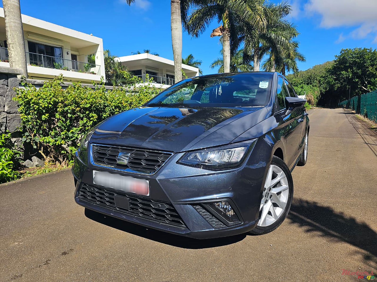 2024' SEAT Ibiza FR 1.0T photo #1