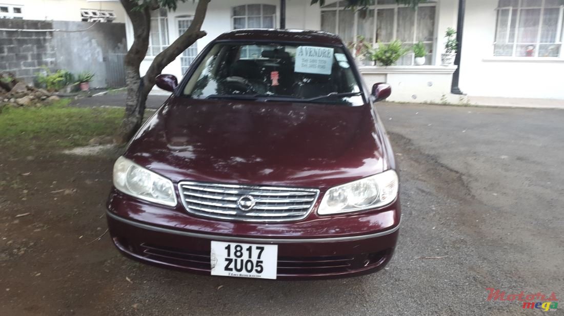 2005' Nissan Sunny N17 photo #3