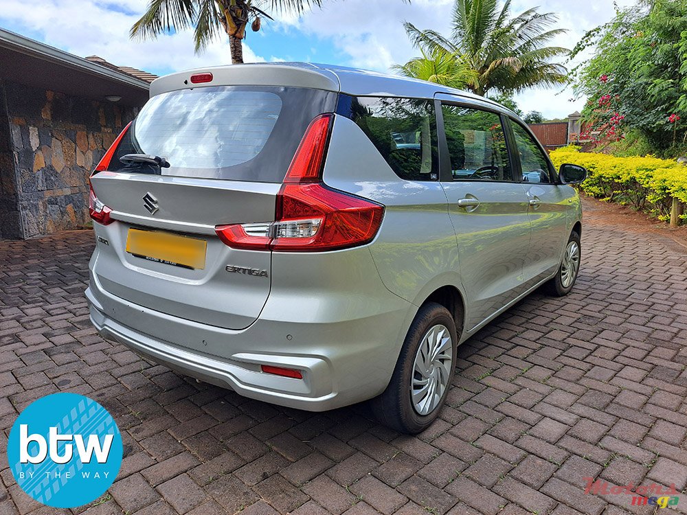 2022' Suzuki Ertiga GL photo #4