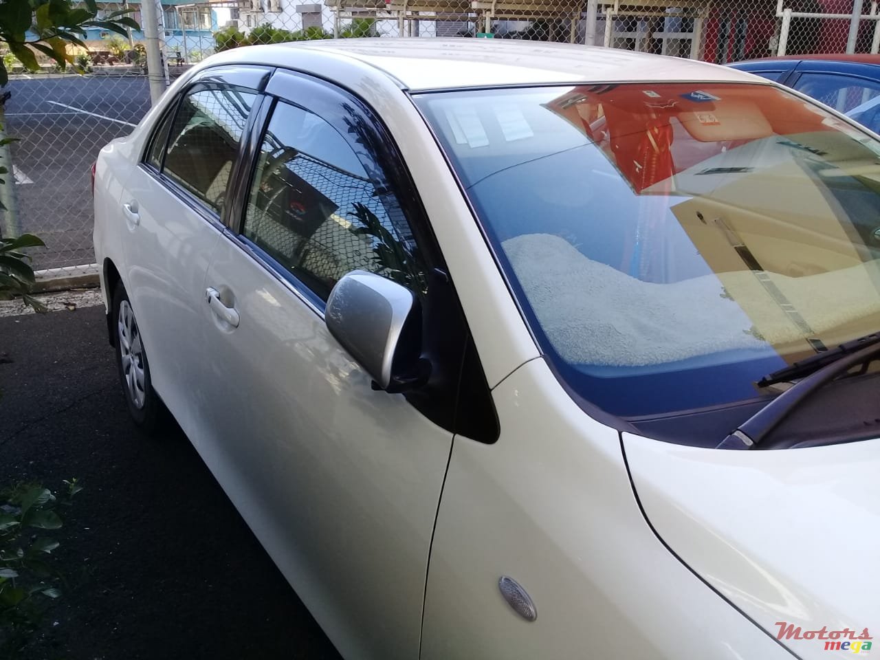 2007' Toyota Axio photo #2