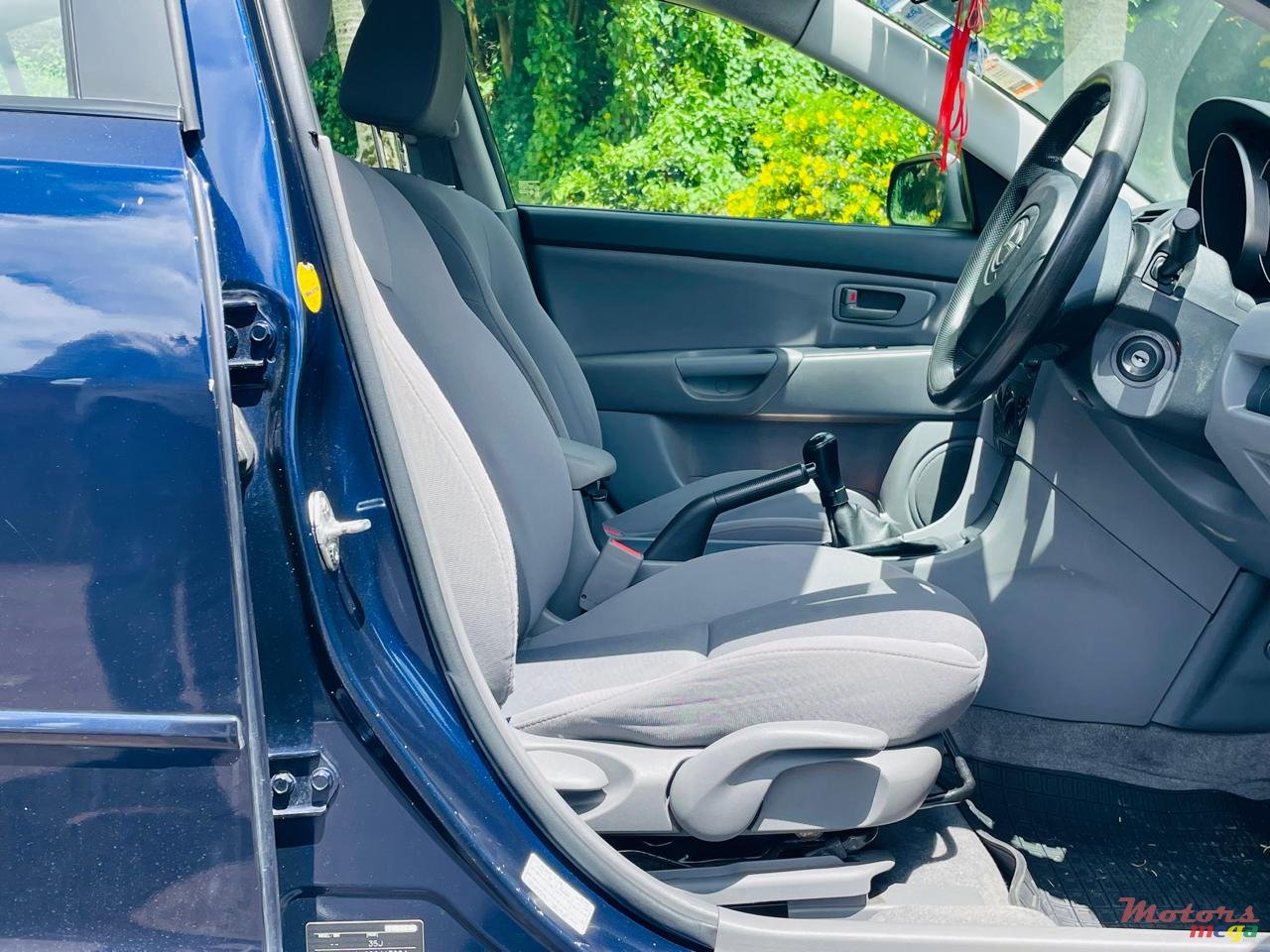 2009' Mazda 3 photo #5