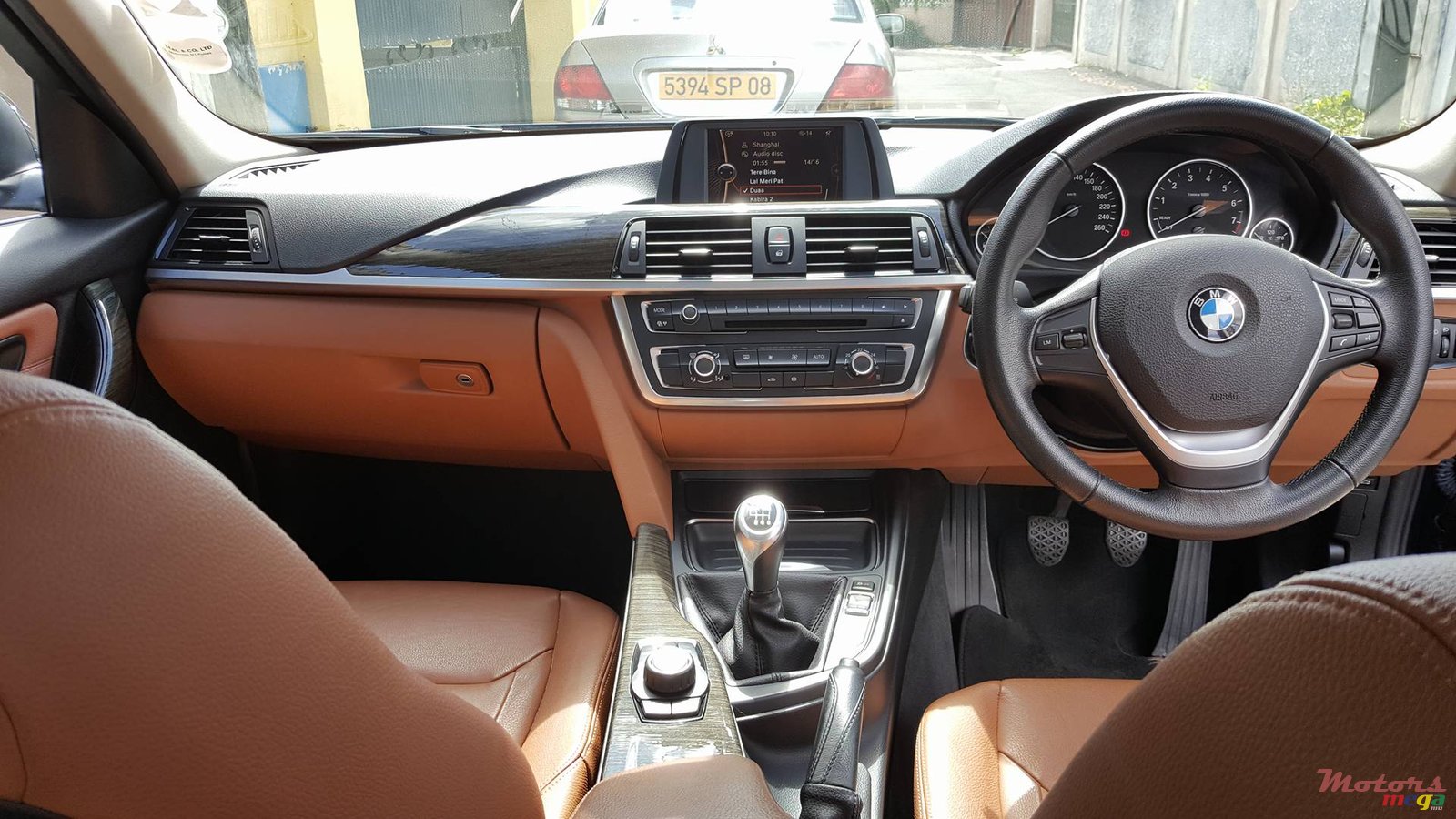 2012' BMW 328 photo #5