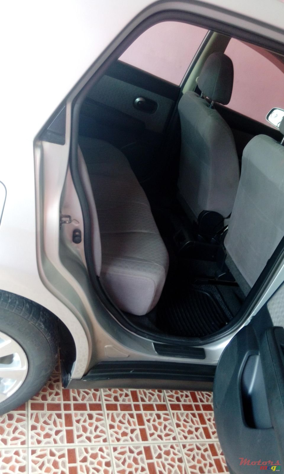 2007' Nissan Tiida photo #4