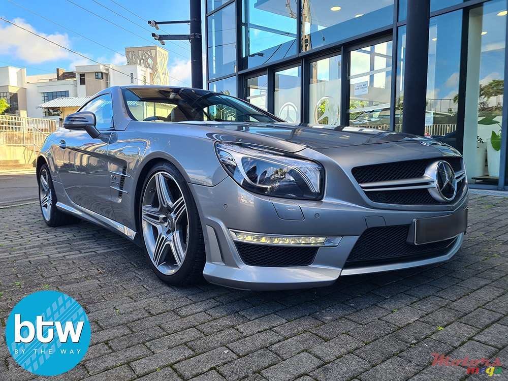 2012' Mercedes-Benz SL 63 AMG photo #1