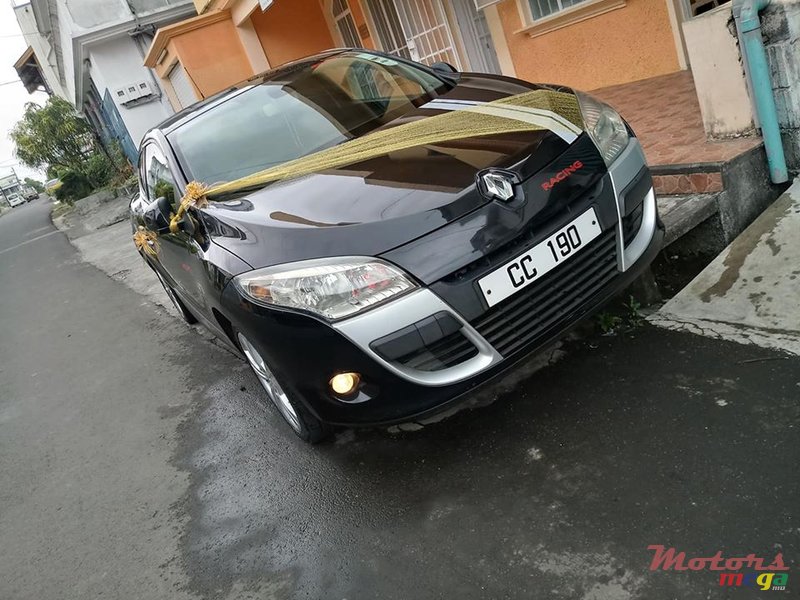 2009' Renault Megane dorigine photo #3