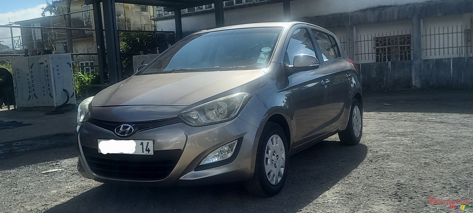 2014' Hyundai i20 photo #1