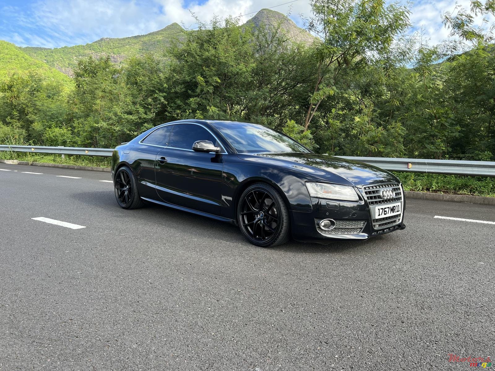 2011' Audi A5 photo #2