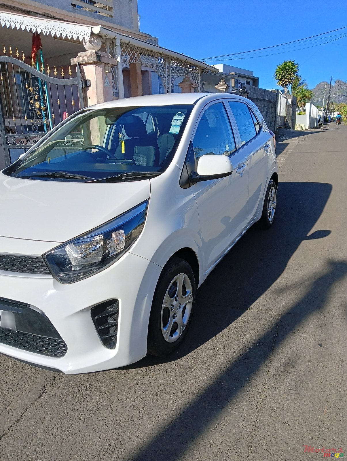 2019' Kia Picanto photo #3