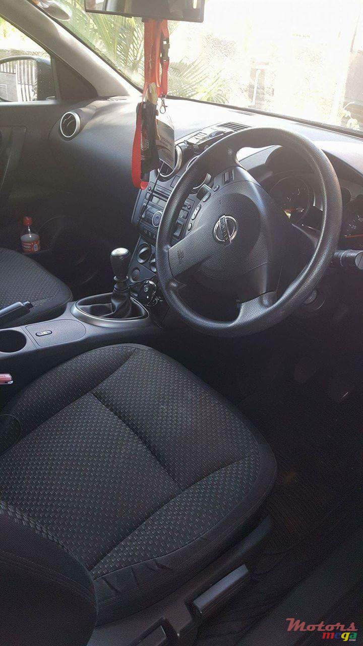 2009' Nissan Qashqai photo #3