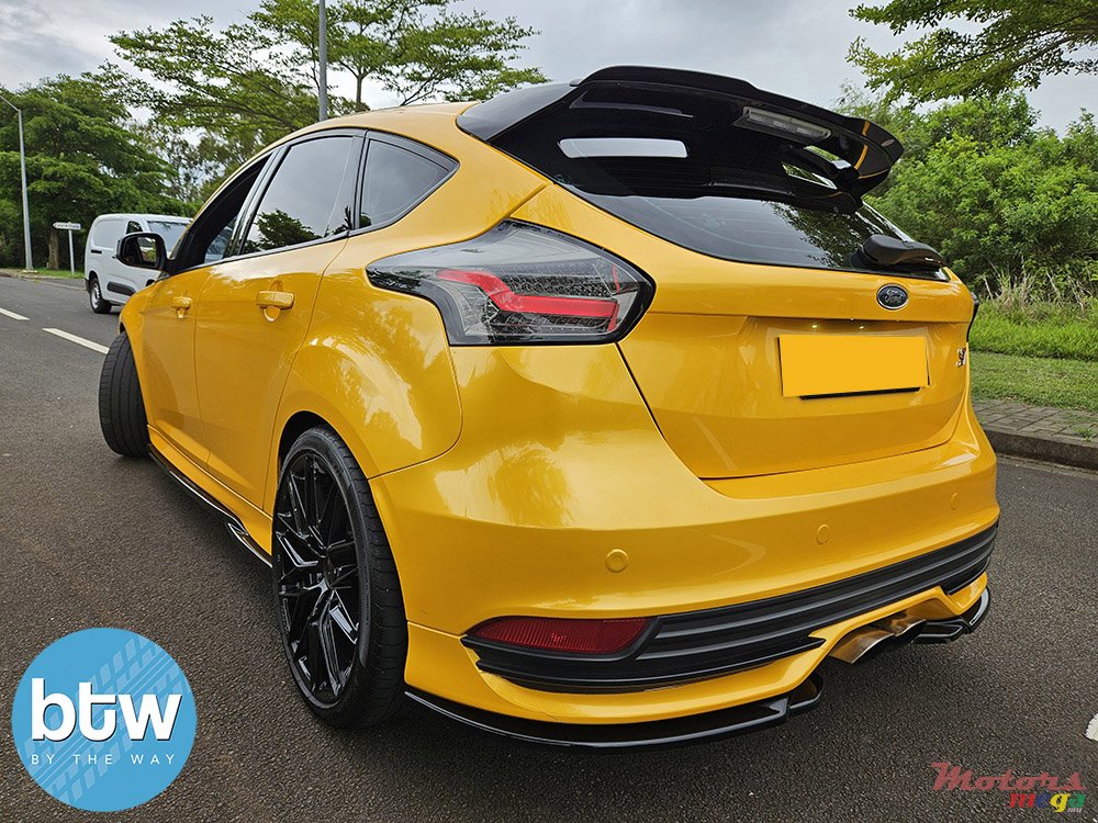 2016' Ford ST photo #3