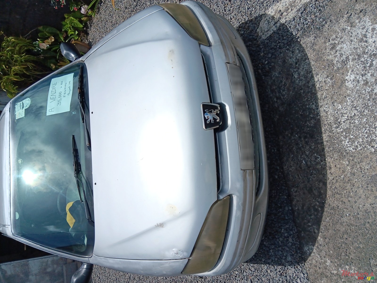 2001' Peugeot 106 1090cc photo #1