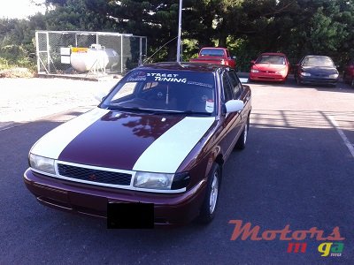 1992' Nissan Sunny B 13 photo #1