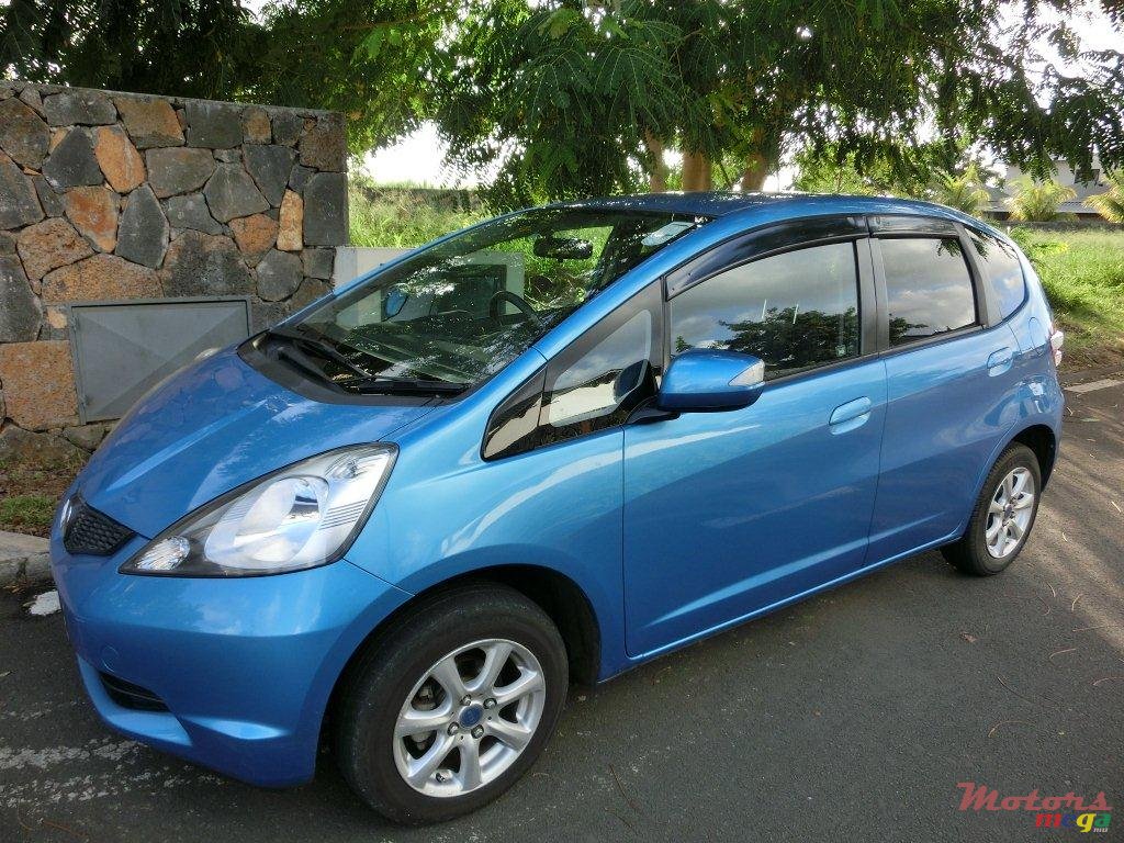 2009' Honda Fit photo #1