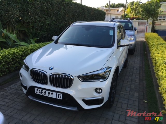 2016' BMW X1 20i xDrive photo #2