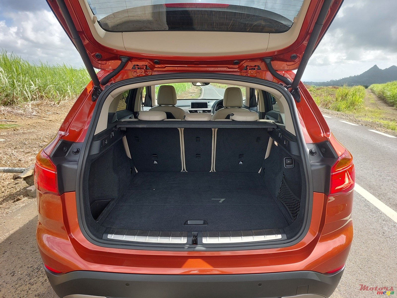 2019' BMW X1 photo #3