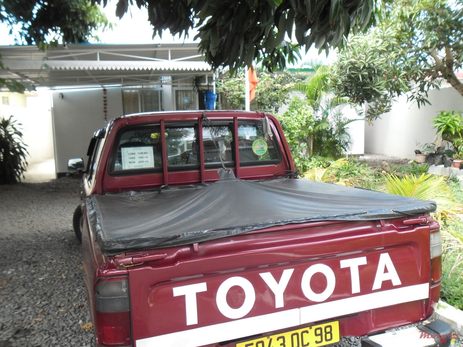 1998' Toyota Hilux photo #4