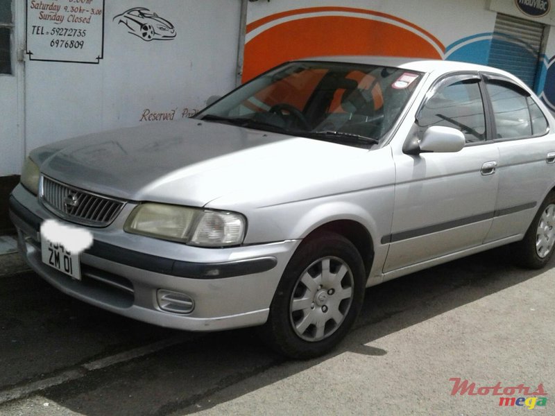 2001' Nissan Sunny photo #2