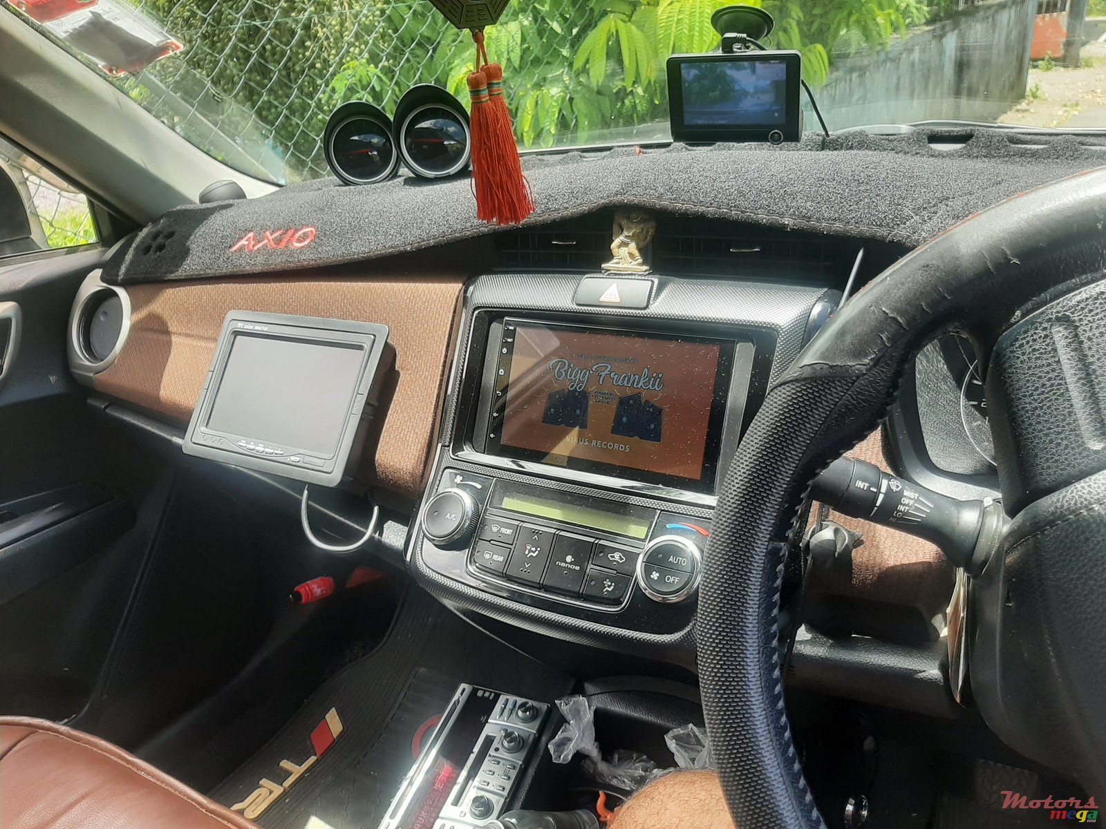 2012' Toyota Axio Axio yr 12, manual grade G photo #5