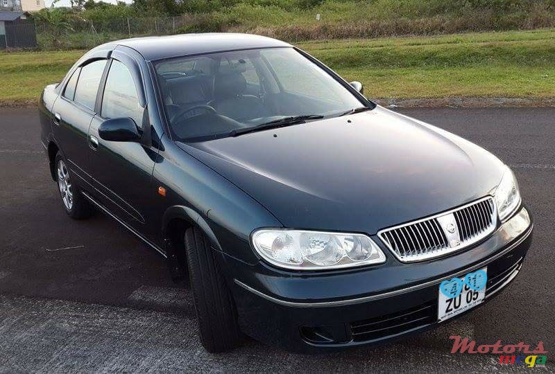 2005' Nissan Sunny N17 photo #2