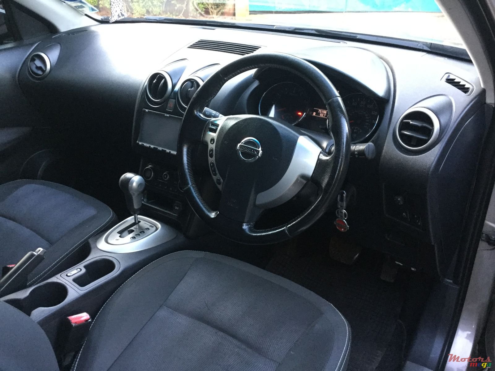 2011' Nissan Qashqai photo #4