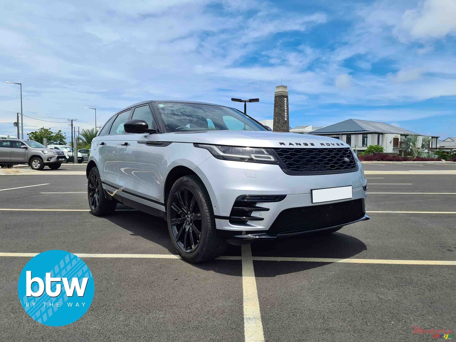 2018' Land Rover Range Rover photo #1