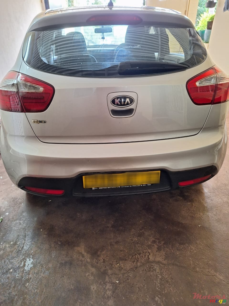 2012' Kia Rio photo #2