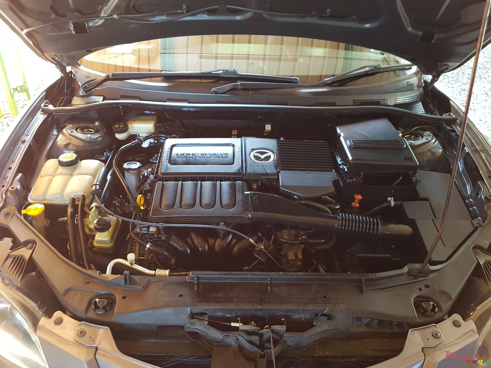 2005' Mazda 3 photo #6