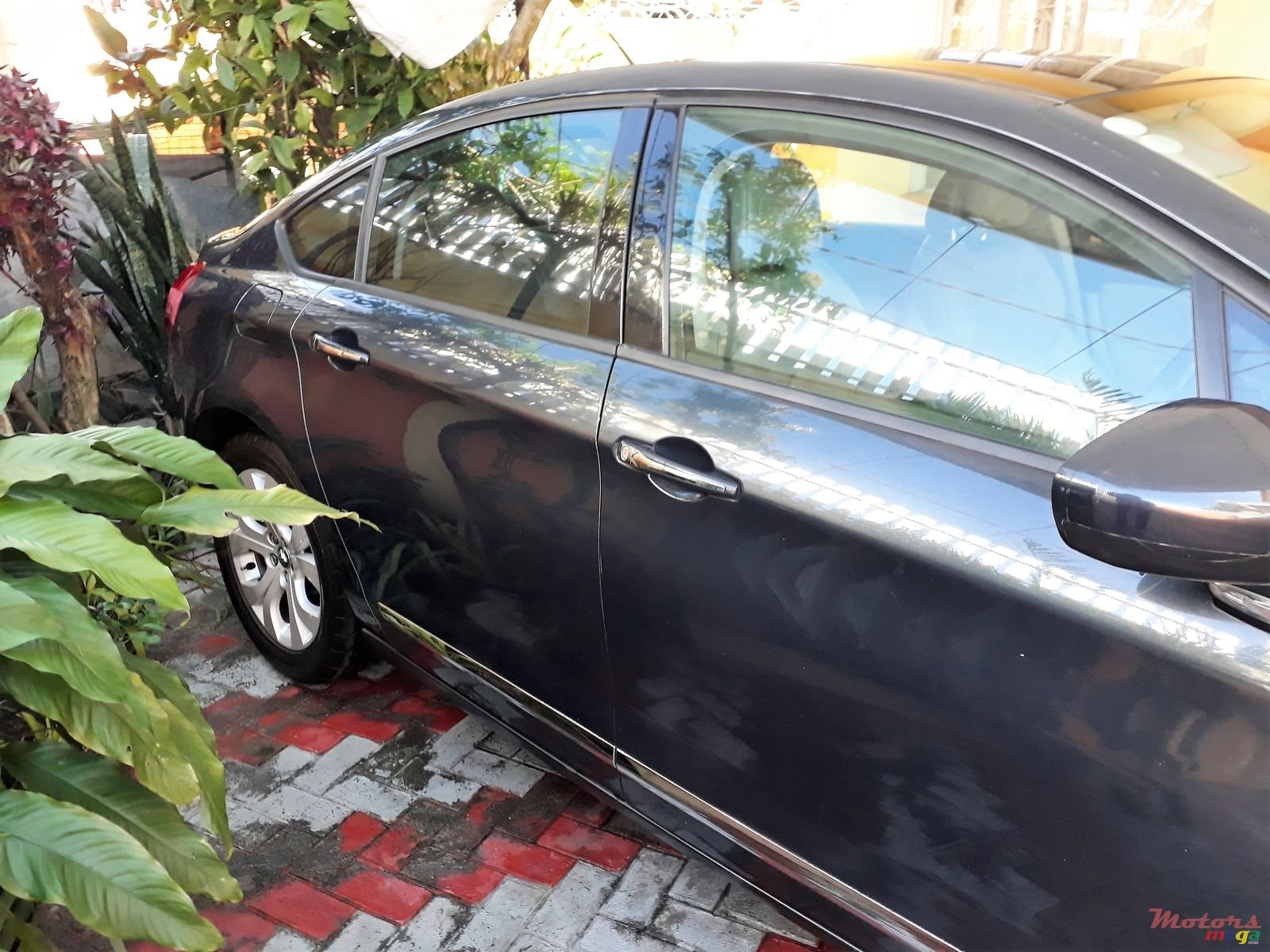 2009' Citroen C5 photo #3